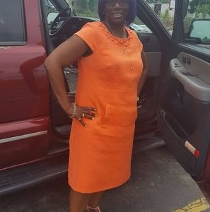 Meet your Posher, Esther